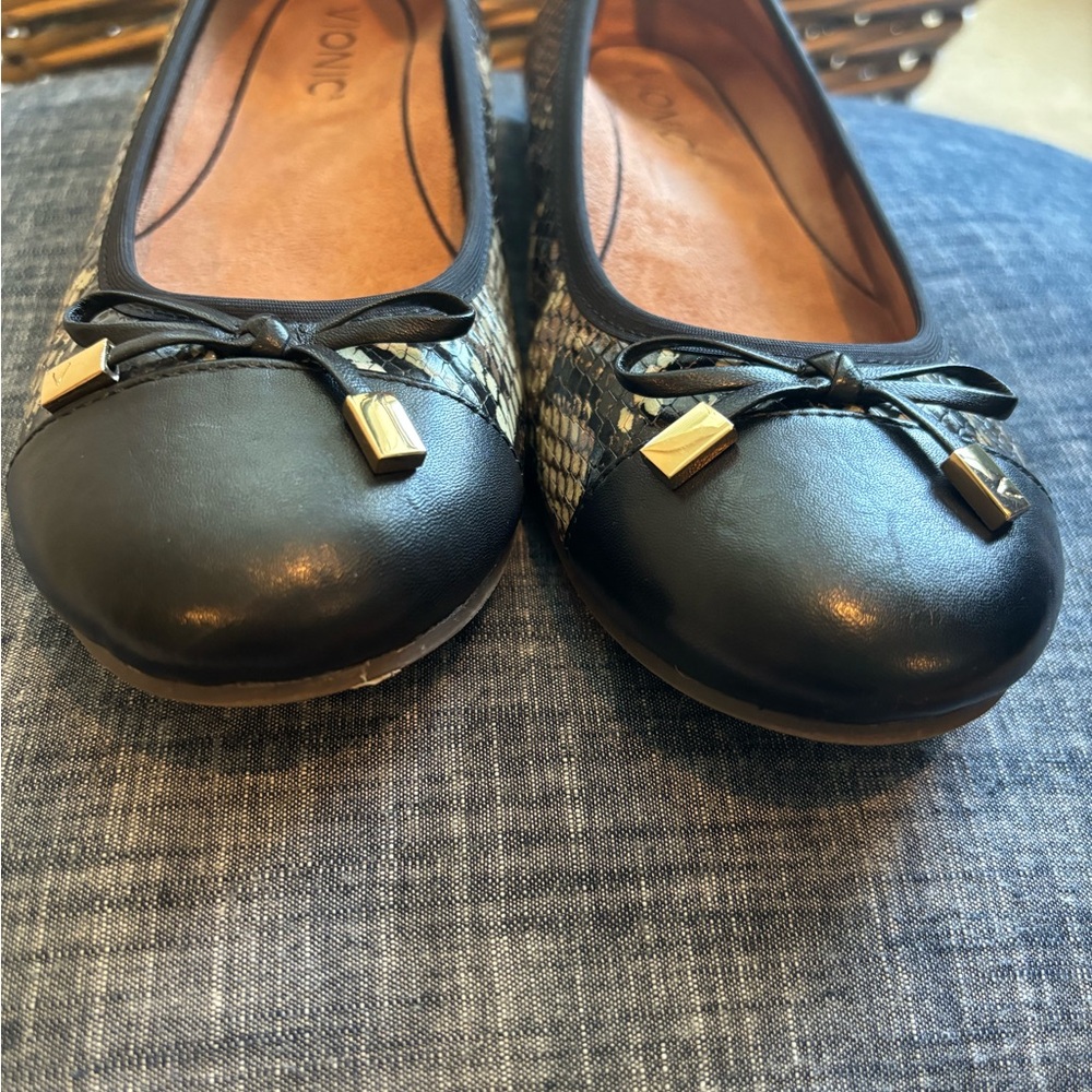 Vionic Minnie Ballet Flat - image 2